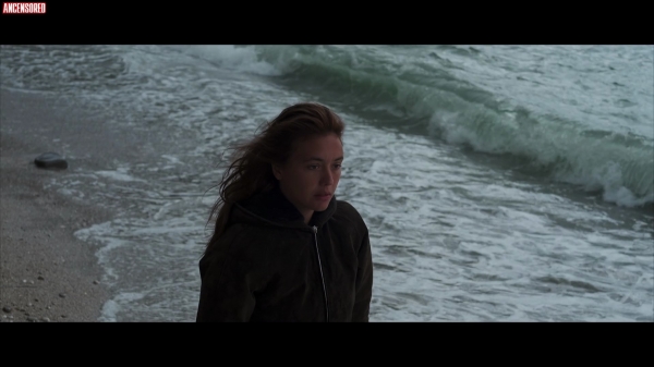 Джули дюваль